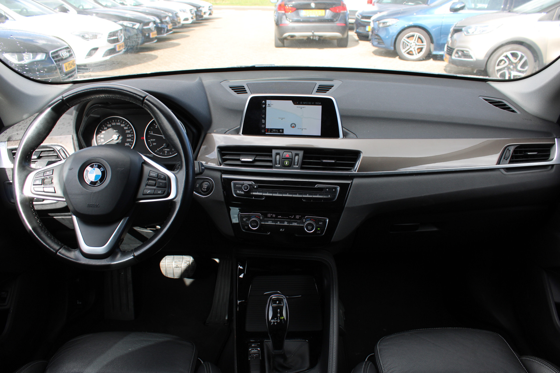 Foto van BMW X1 Sdrive18i