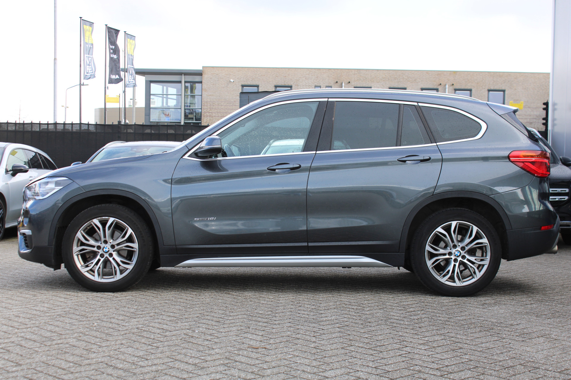 Foto van BMW X1 Sdrive18i