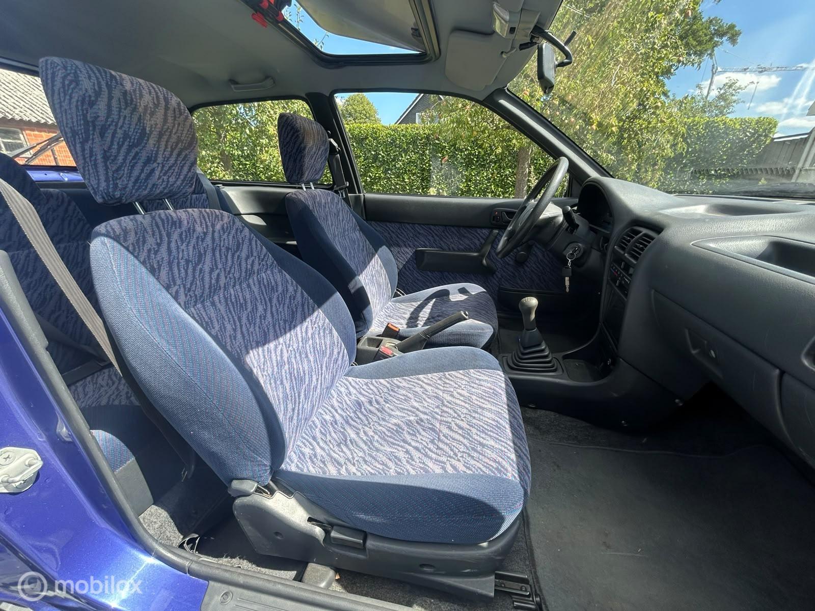 Foto van Subaru Justy