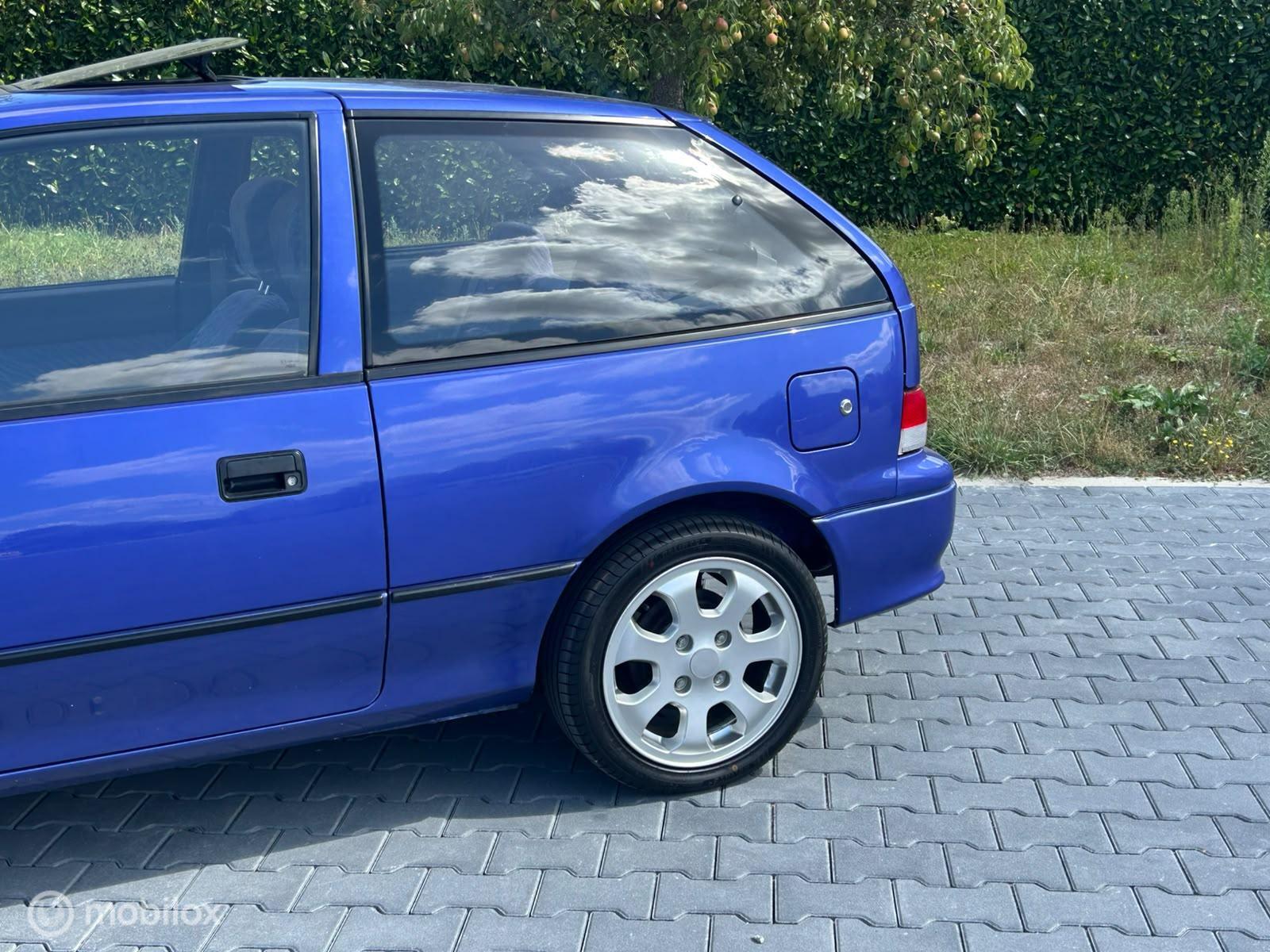 Foto van Subaru Justy