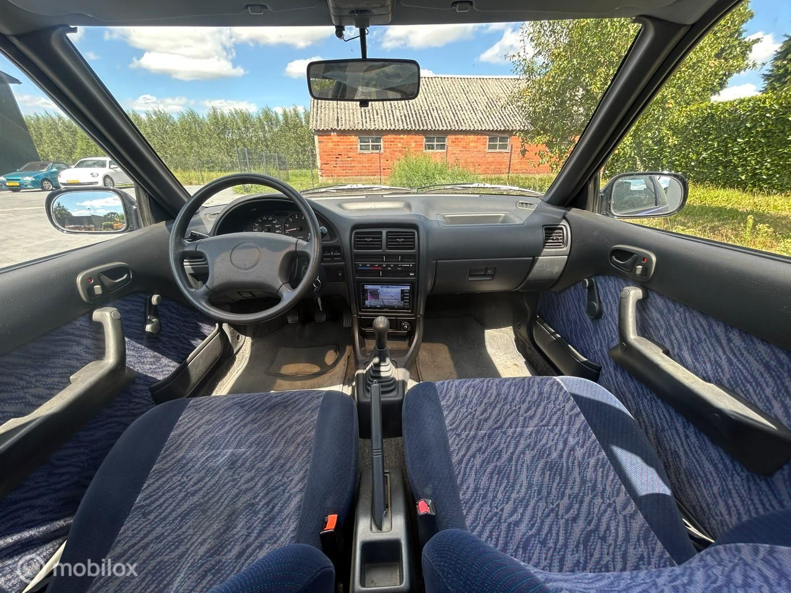 Foto van Subaru Justy
