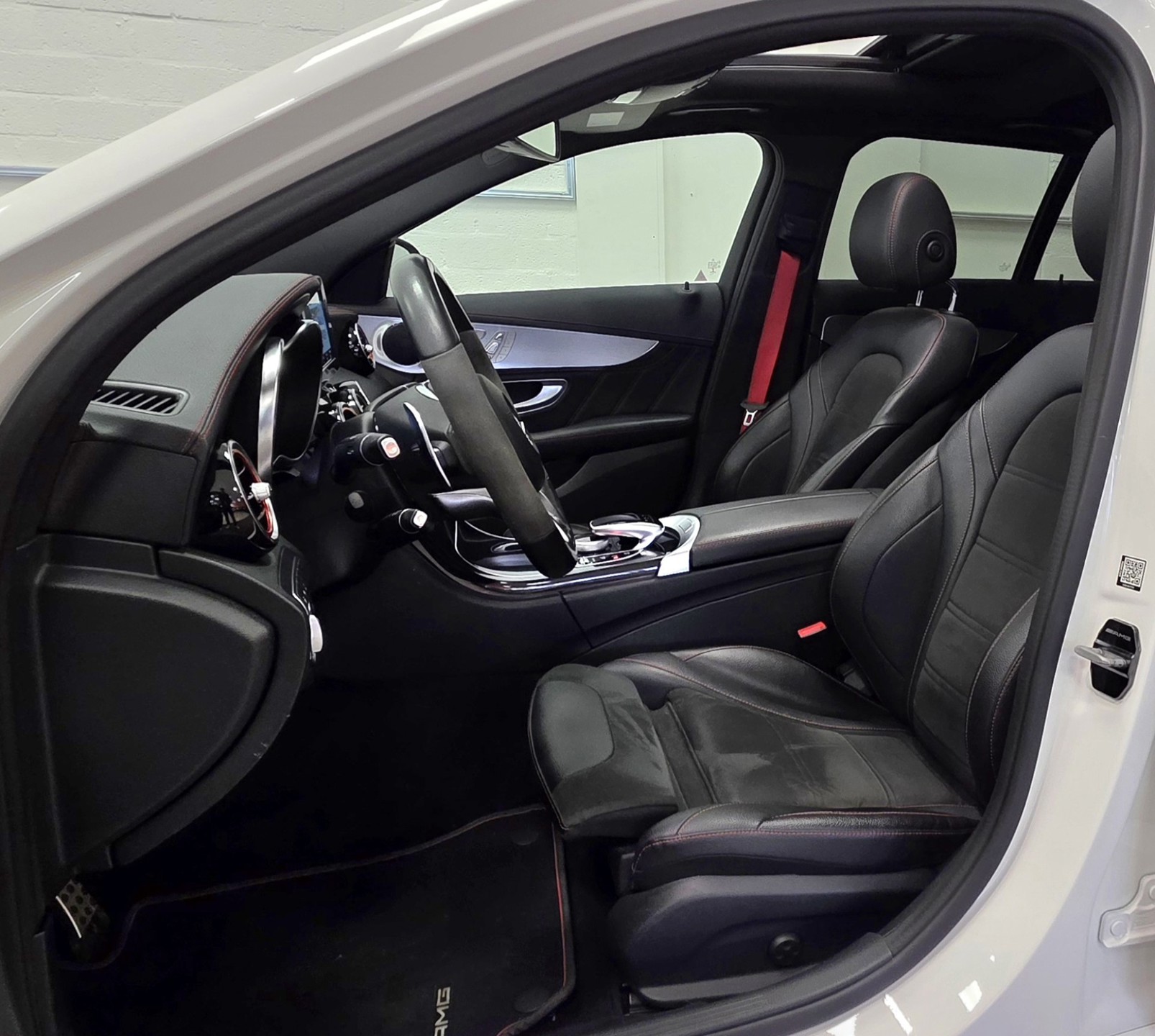 Foto van Mercedes-Benz AMG C 43
