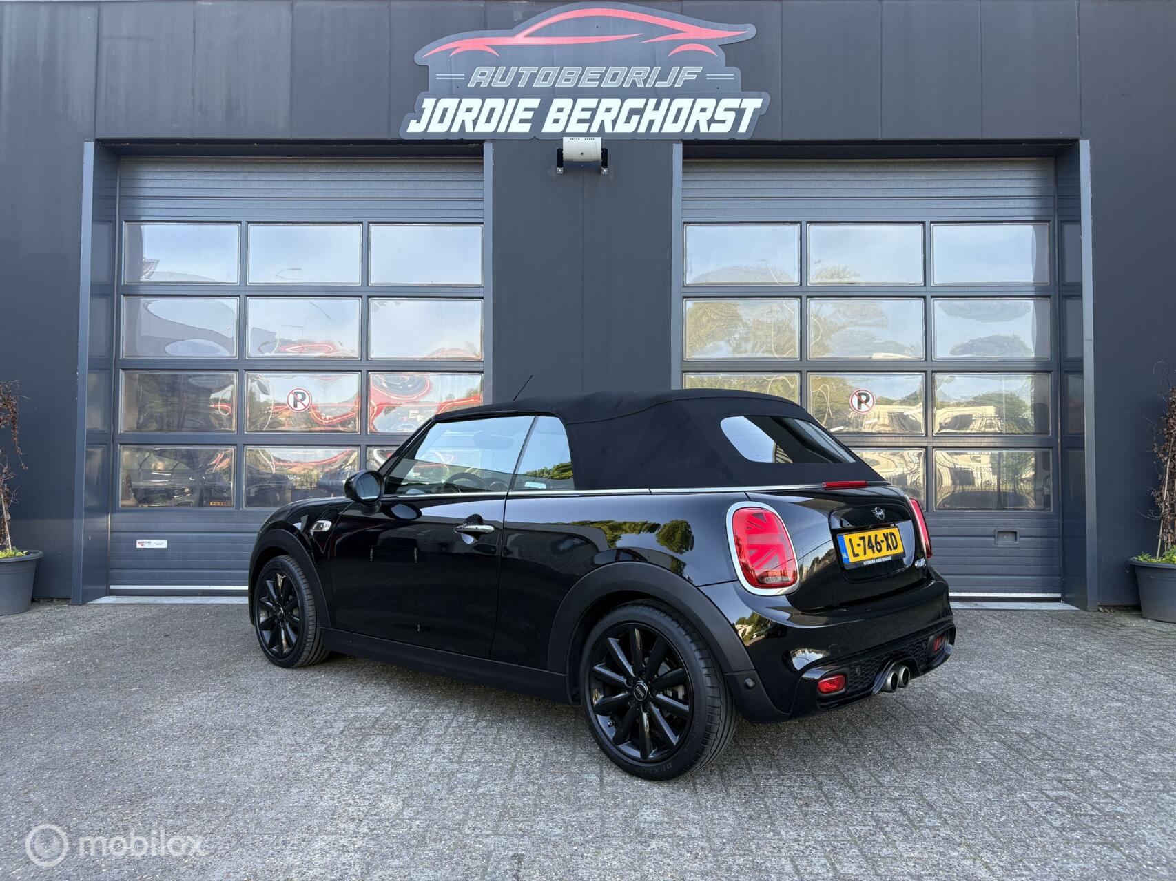 Foto van Mini Cabrio