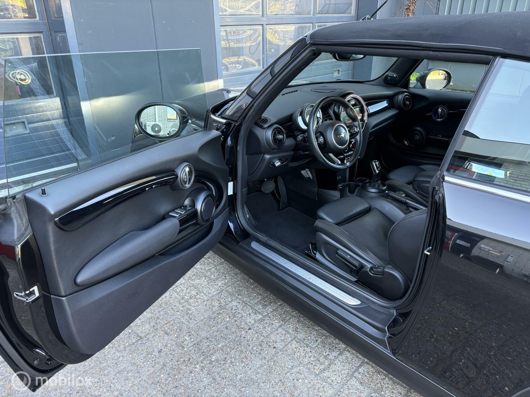 Foto van Mini Cabrio