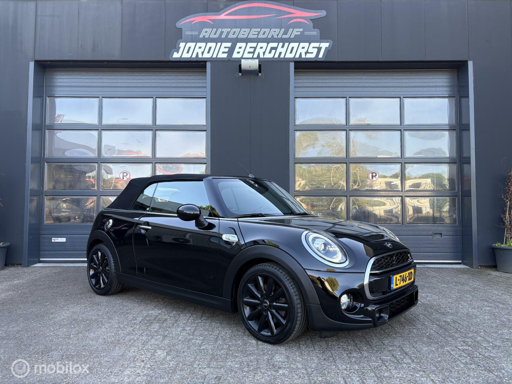 Foto van Mini Cabrio