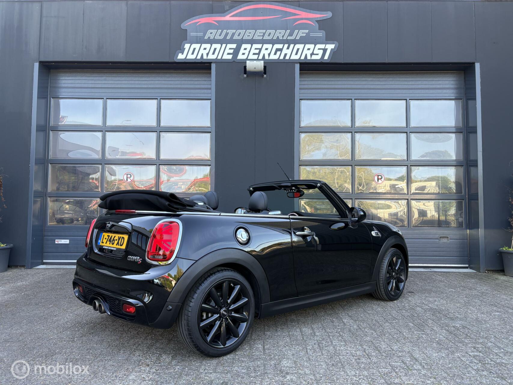 Foto van Mini Cabrio