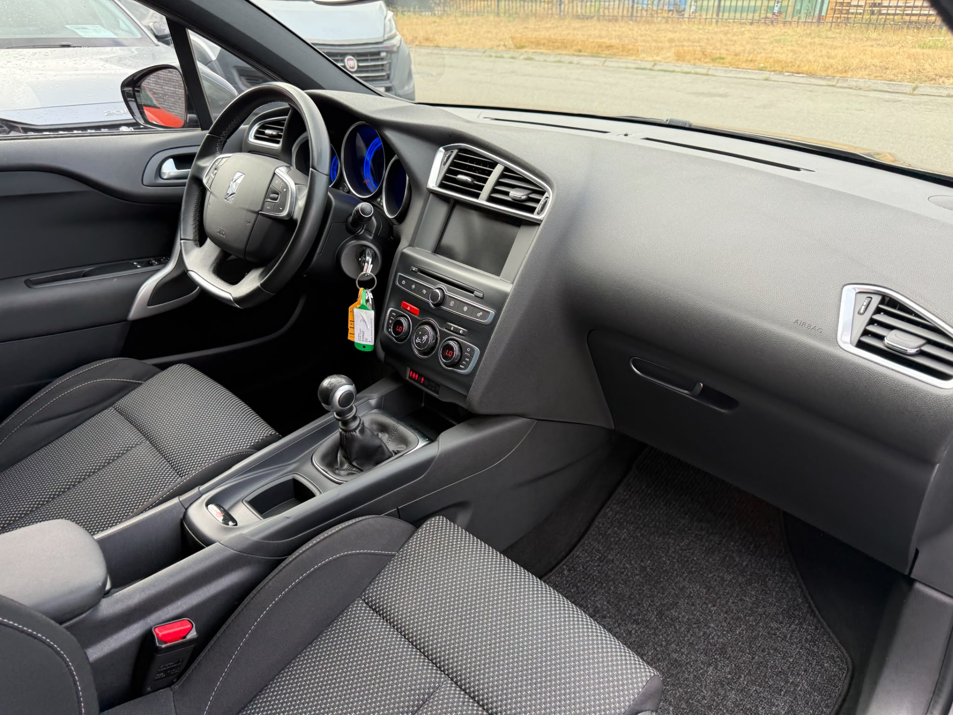 Foto van DS DS 4