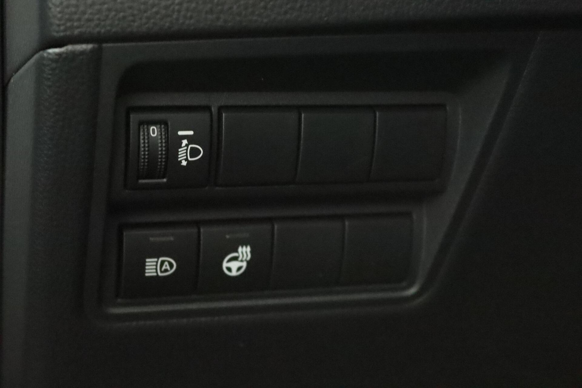 Foto van Mazda Mazda2 Hybrid