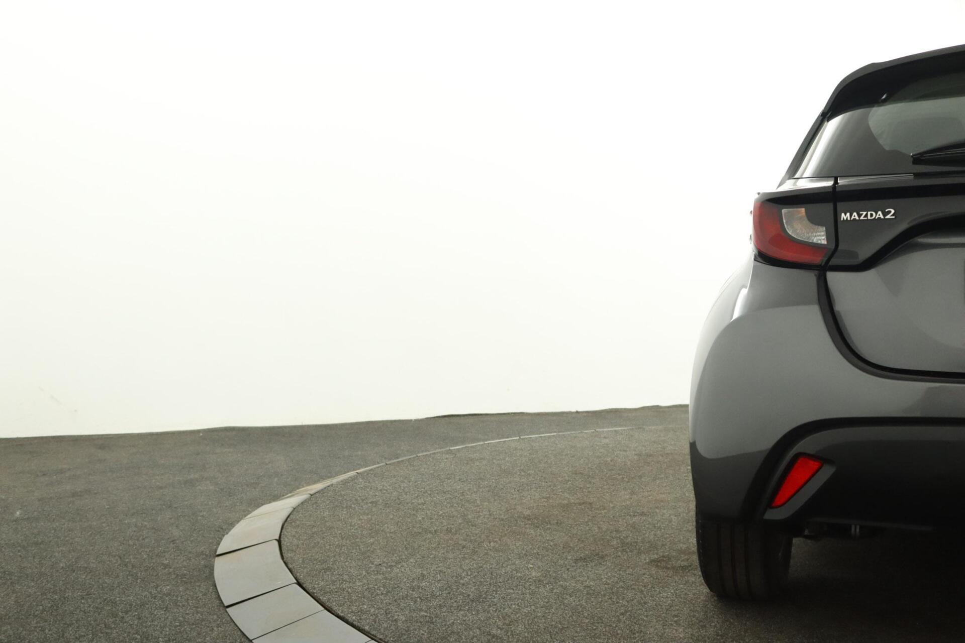 Foto van Mazda Mazda2 Hybrid