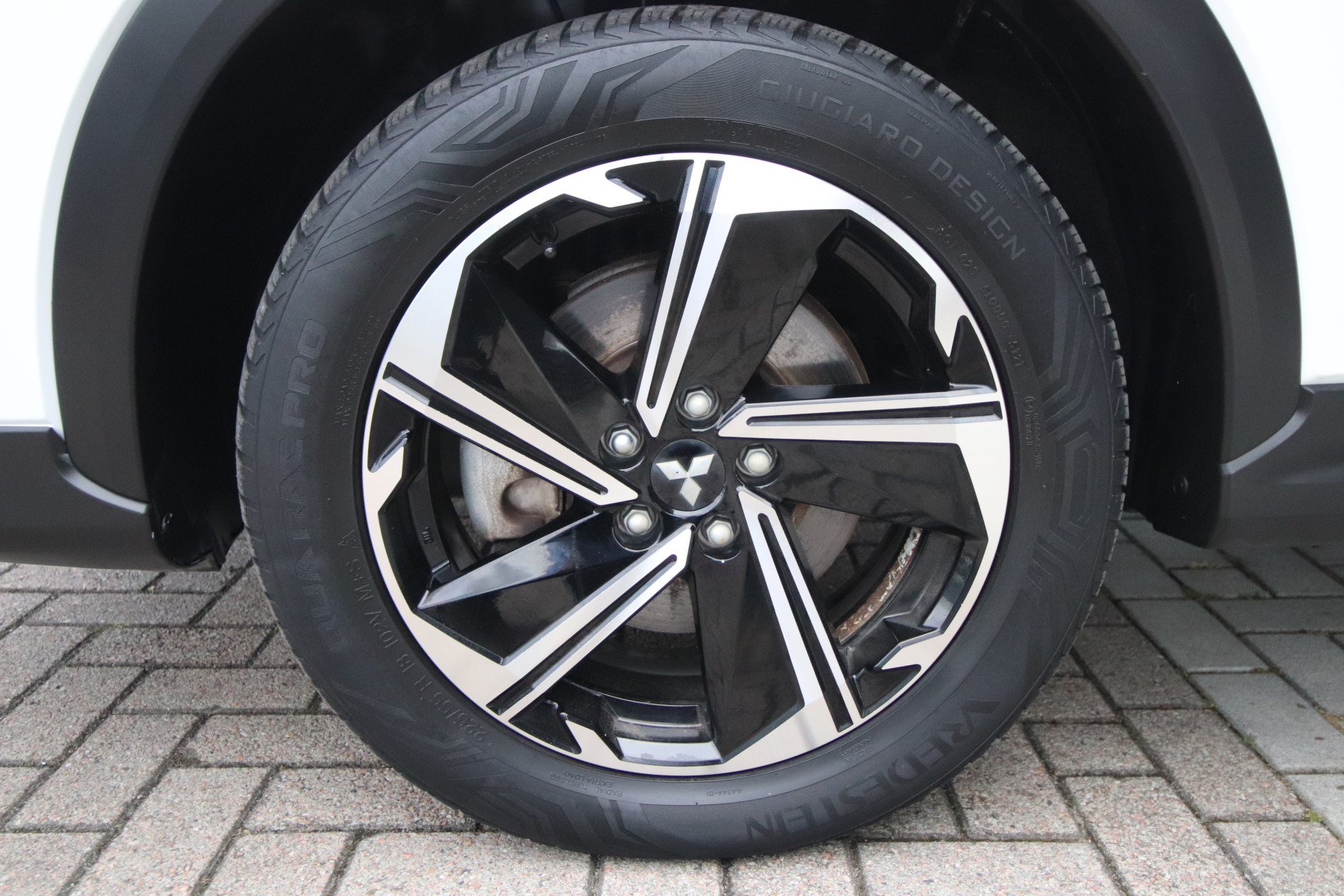 Foto van Mitsubishi Mitsubishi Eclipse Cross