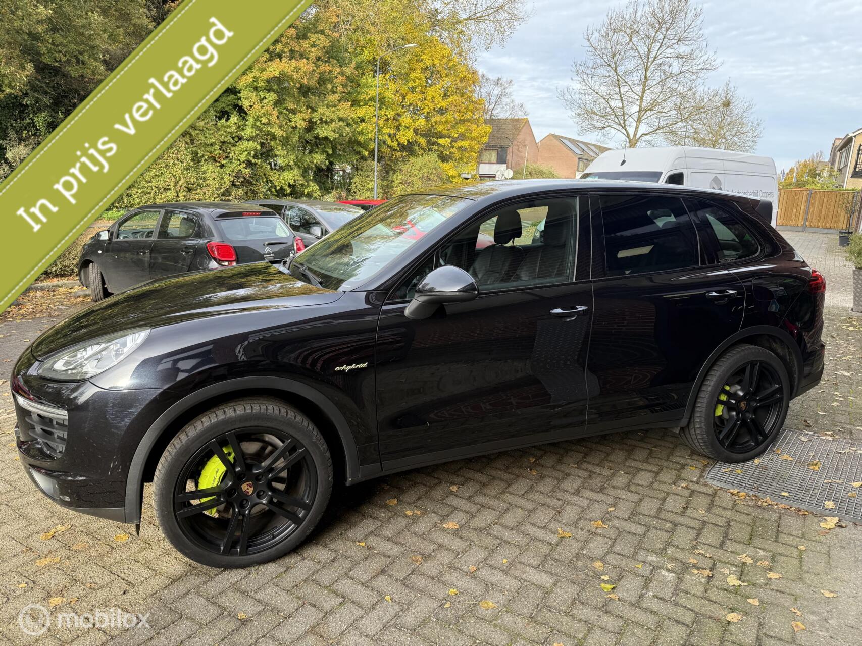 Foto van Porsche Cayenne S E-hybrid