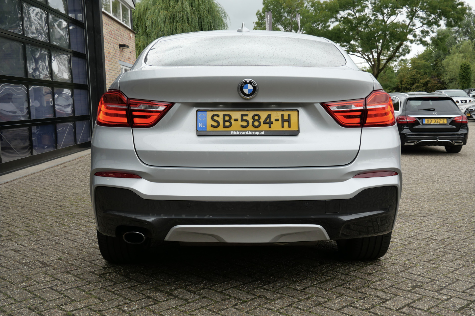 Foto van BMW X4 Xdrive20i