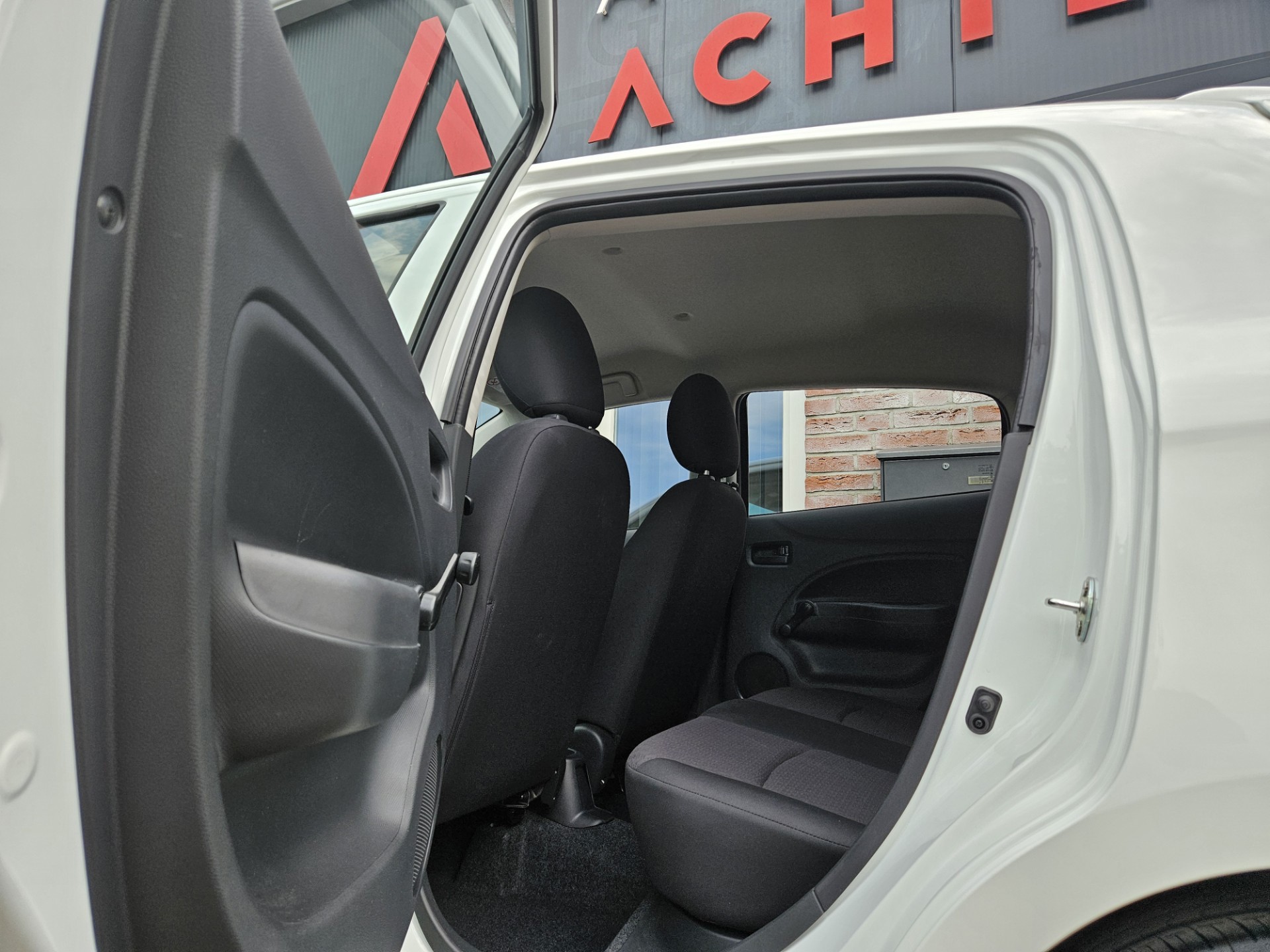 Foto van Mitsubishi Mitsubishi Space Star