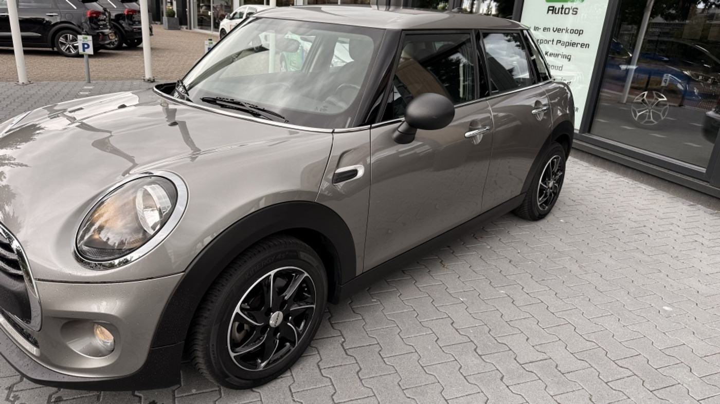 Foto van Mini One