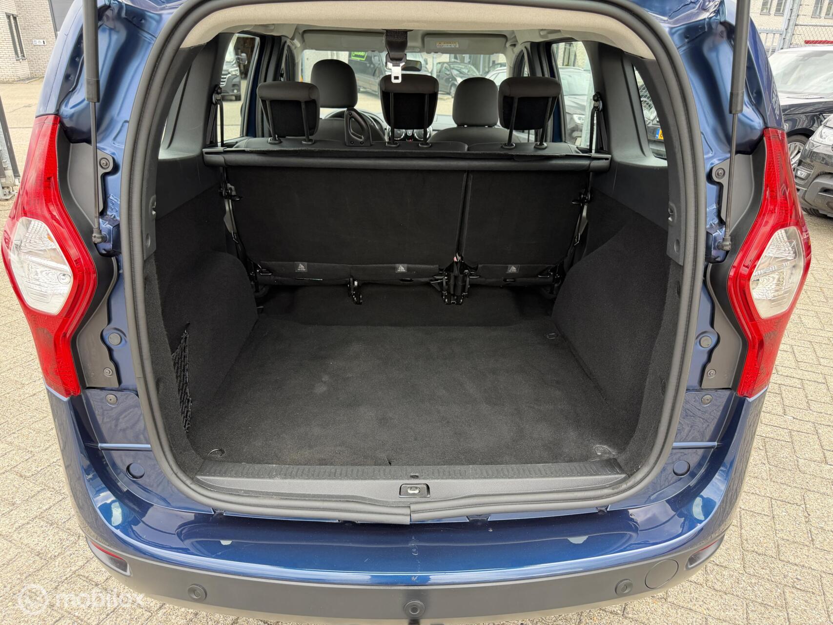 Foto van Dacia Lodgy
