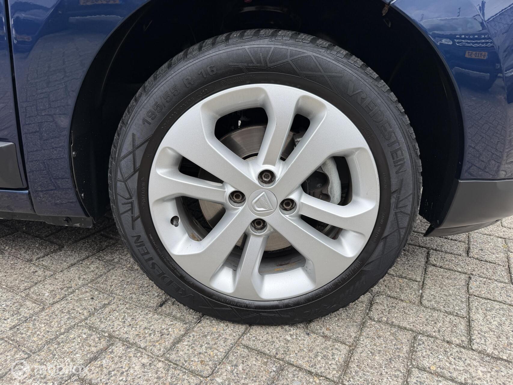 Foto van Dacia Lodgy