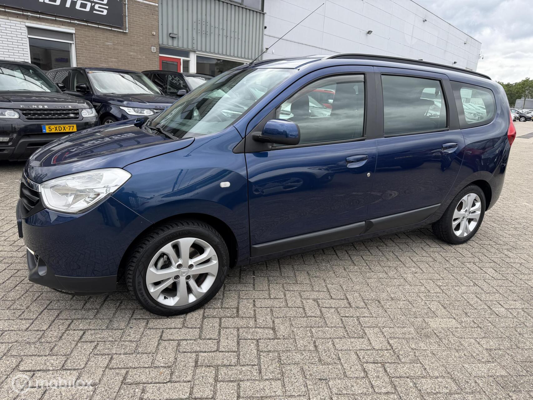 Foto van Dacia Lodgy