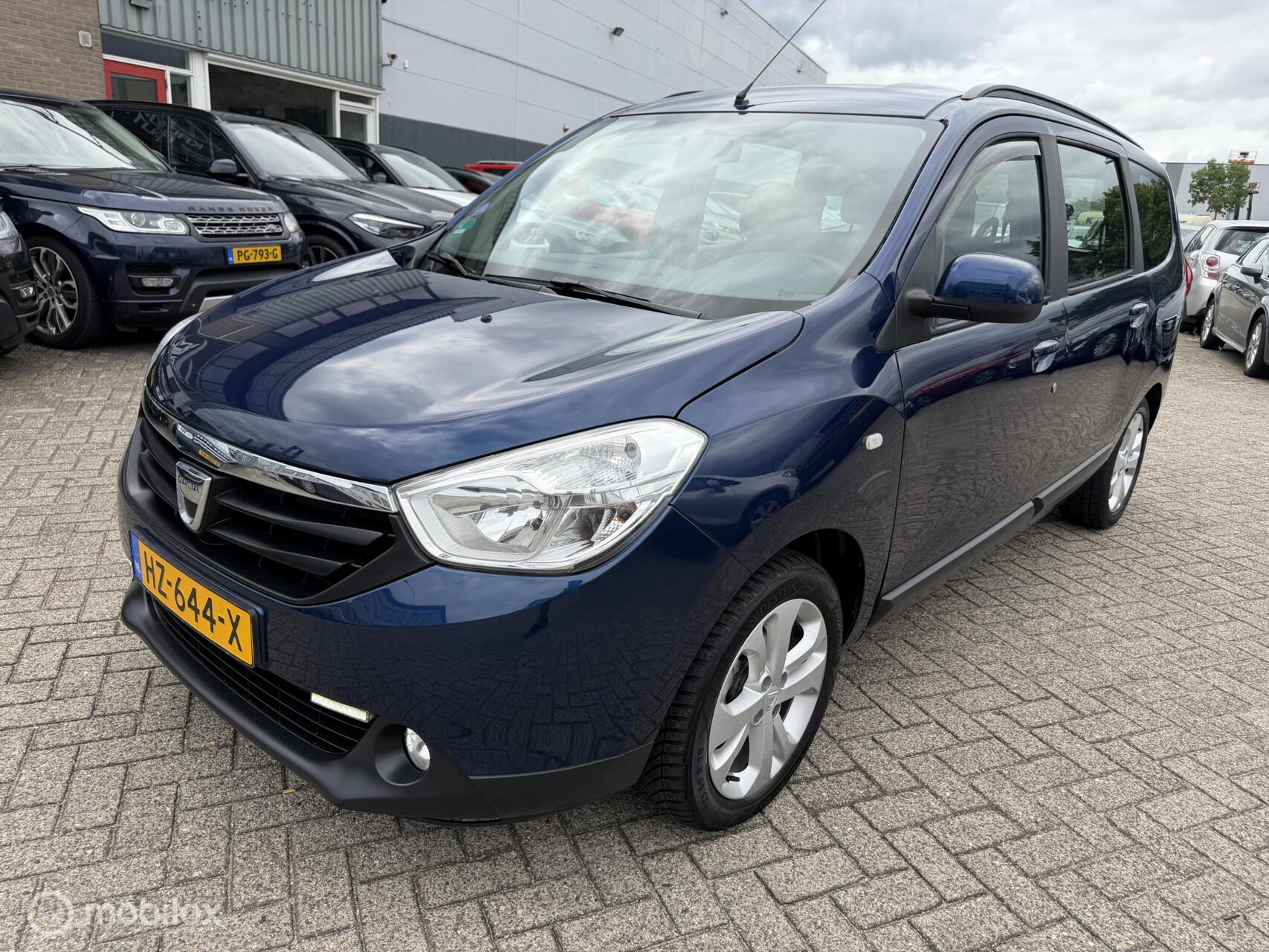 Foto van Dacia Lodgy
