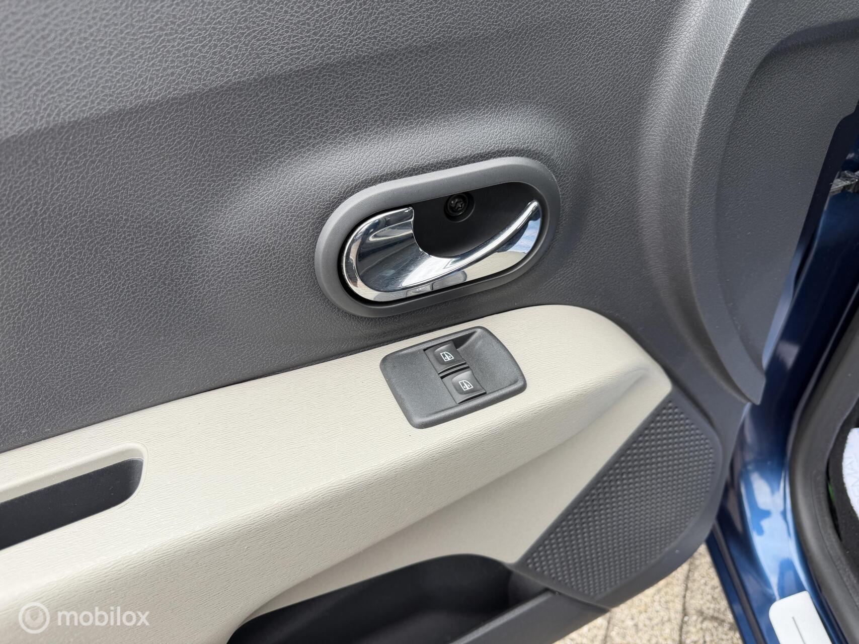 Foto van Dacia Lodgy