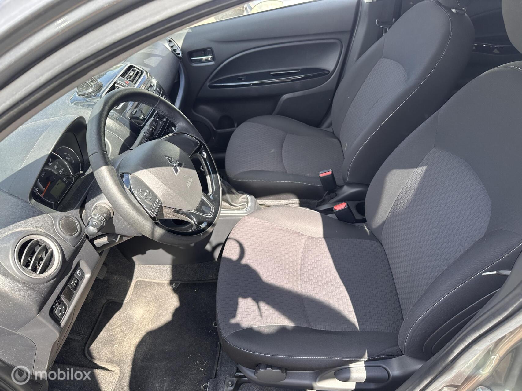 Foto van Mitsubishi Mitsubishi Space Star
