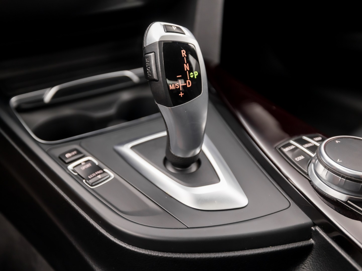 Foto van BMW 318i