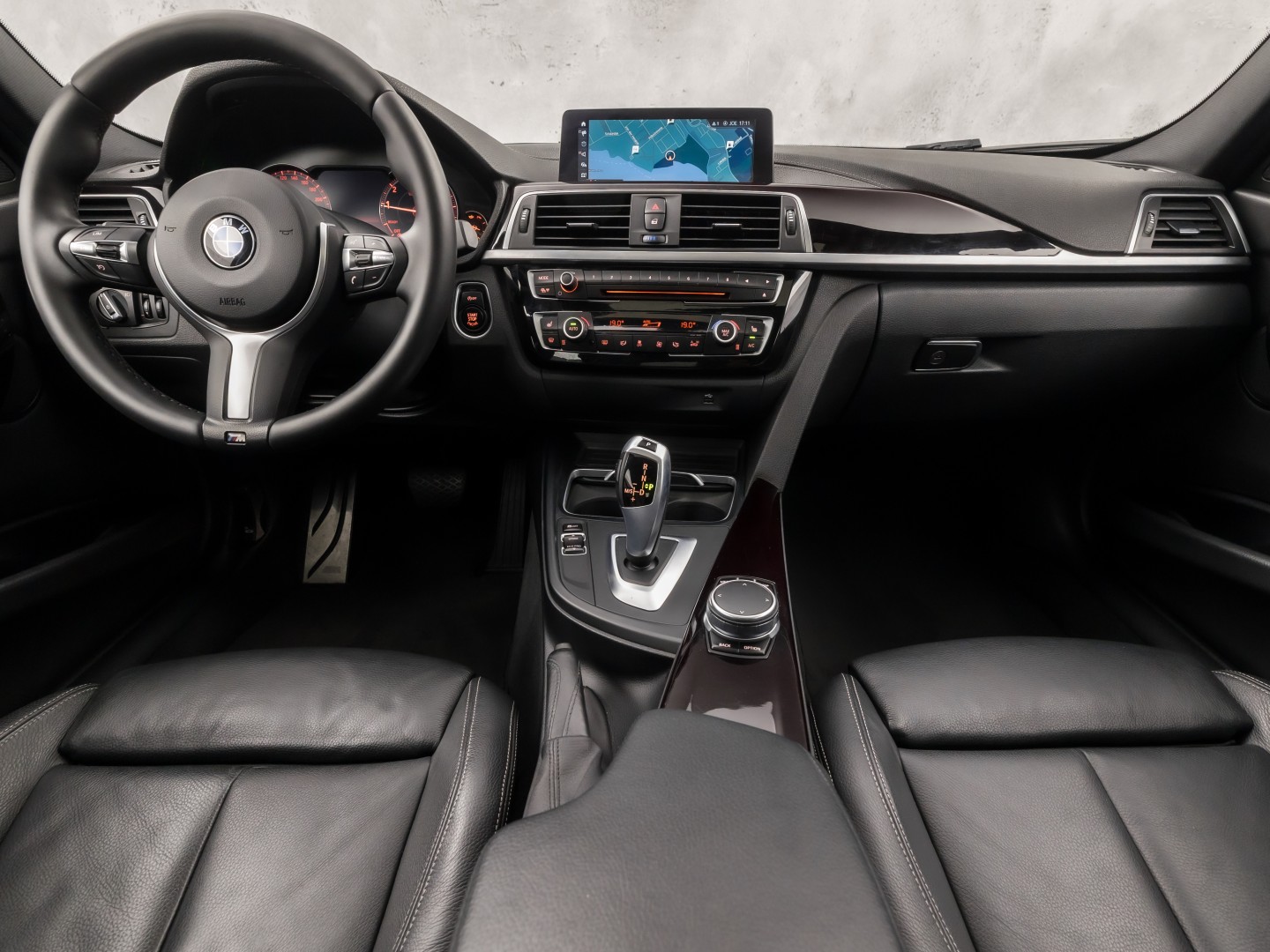 Foto van BMW 318i