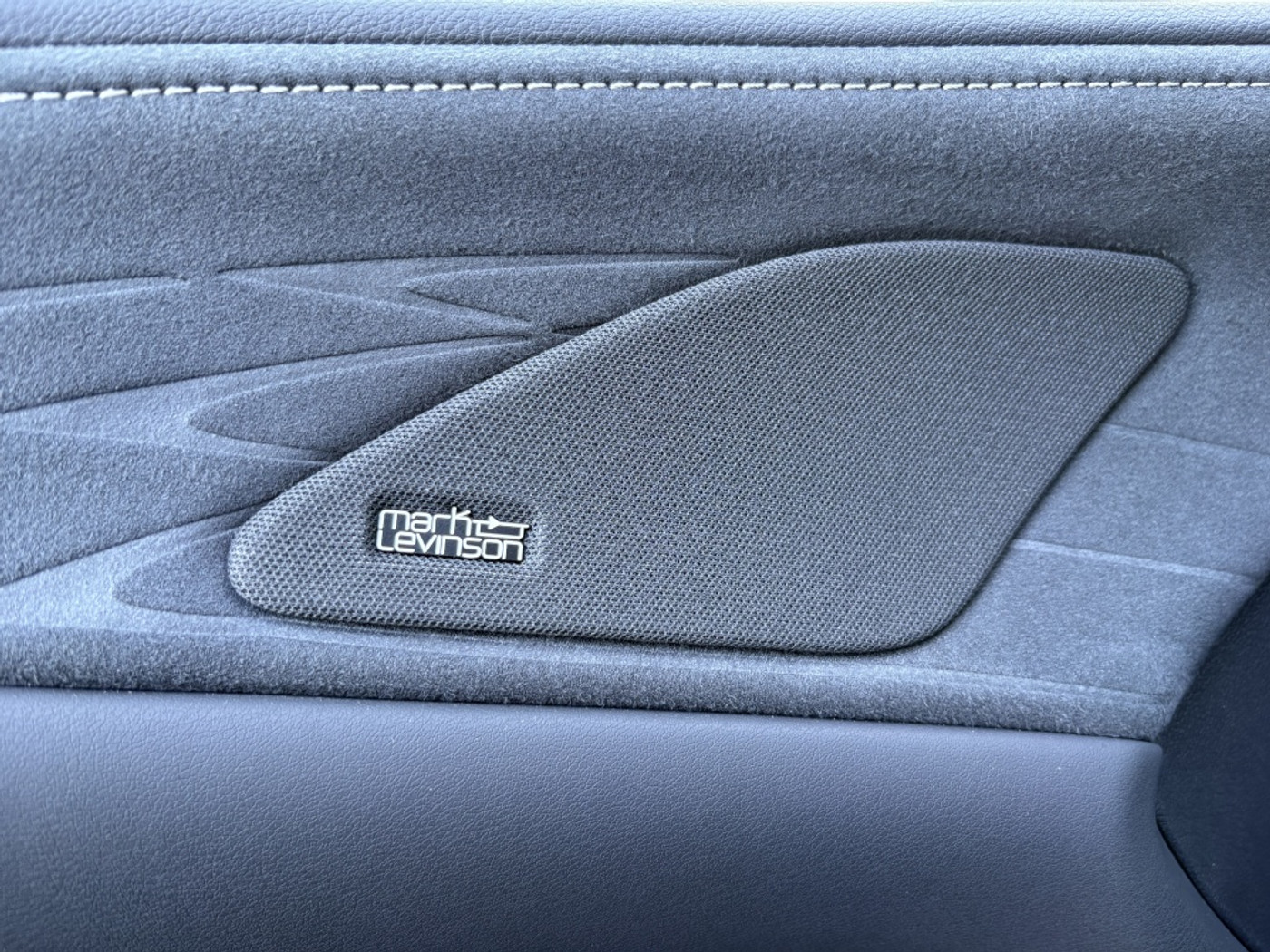Foto van Lexus Lexus Rx500h