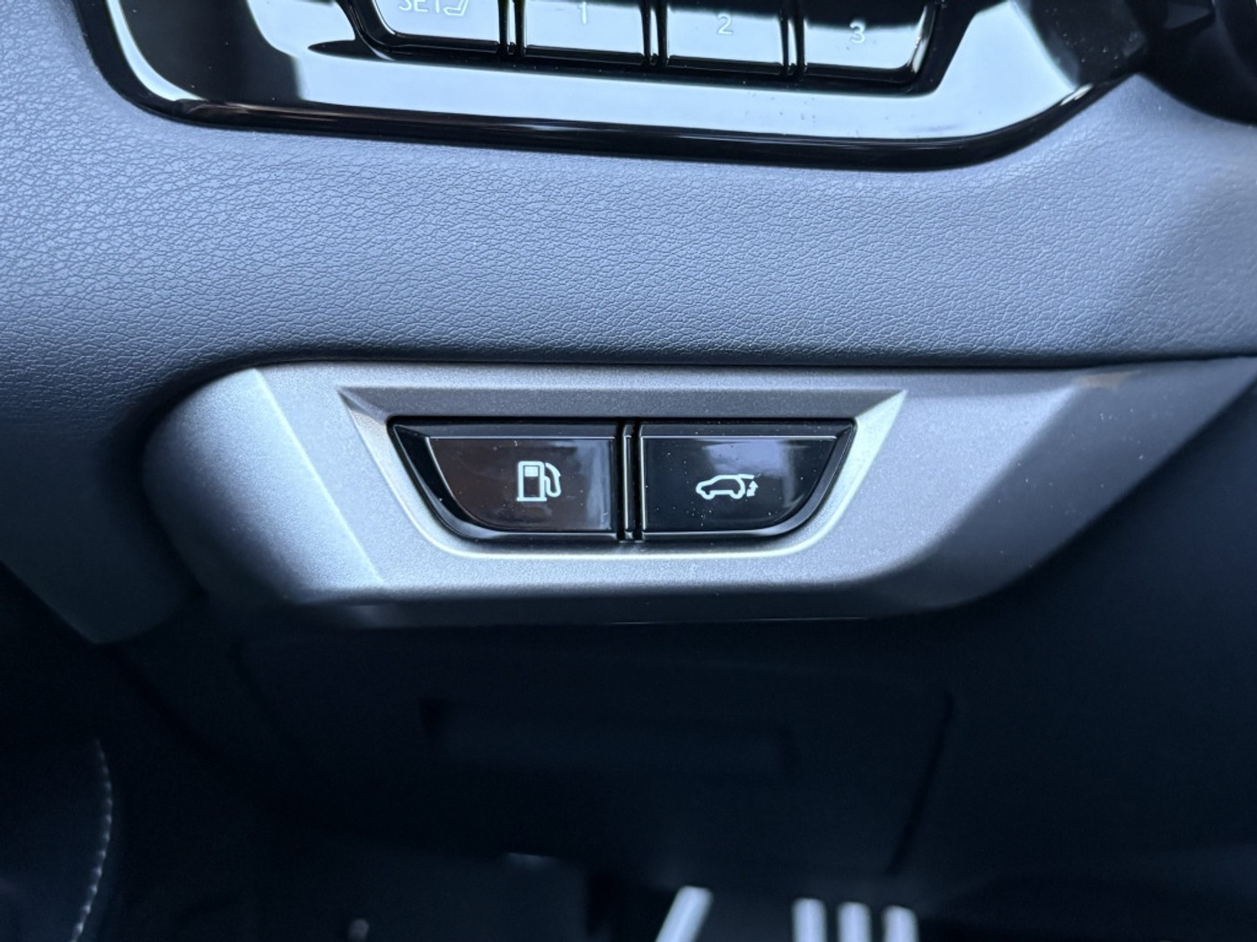 Foto van Lexus Lexus Rx500h