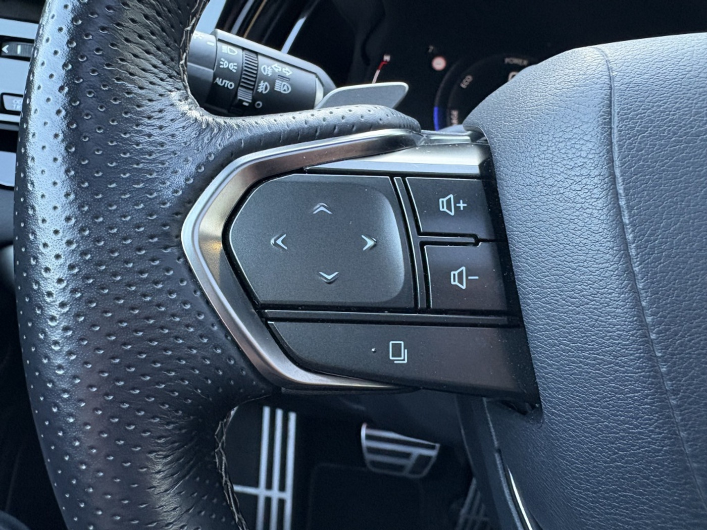 Foto van Lexus Lexus Rx500h