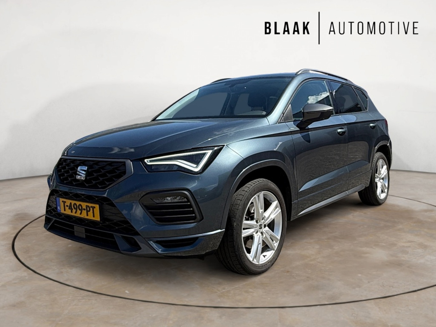 Seat Ateca FR | Camera | Panoramadak | Apple/Android | Navigatie | Winterpa 2021 - voorkant
