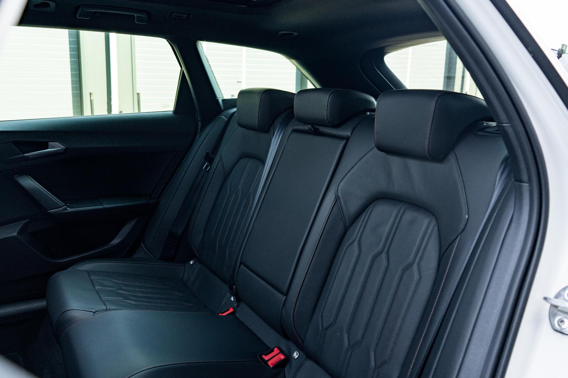 Foto van Cupra Leon Sportstourer