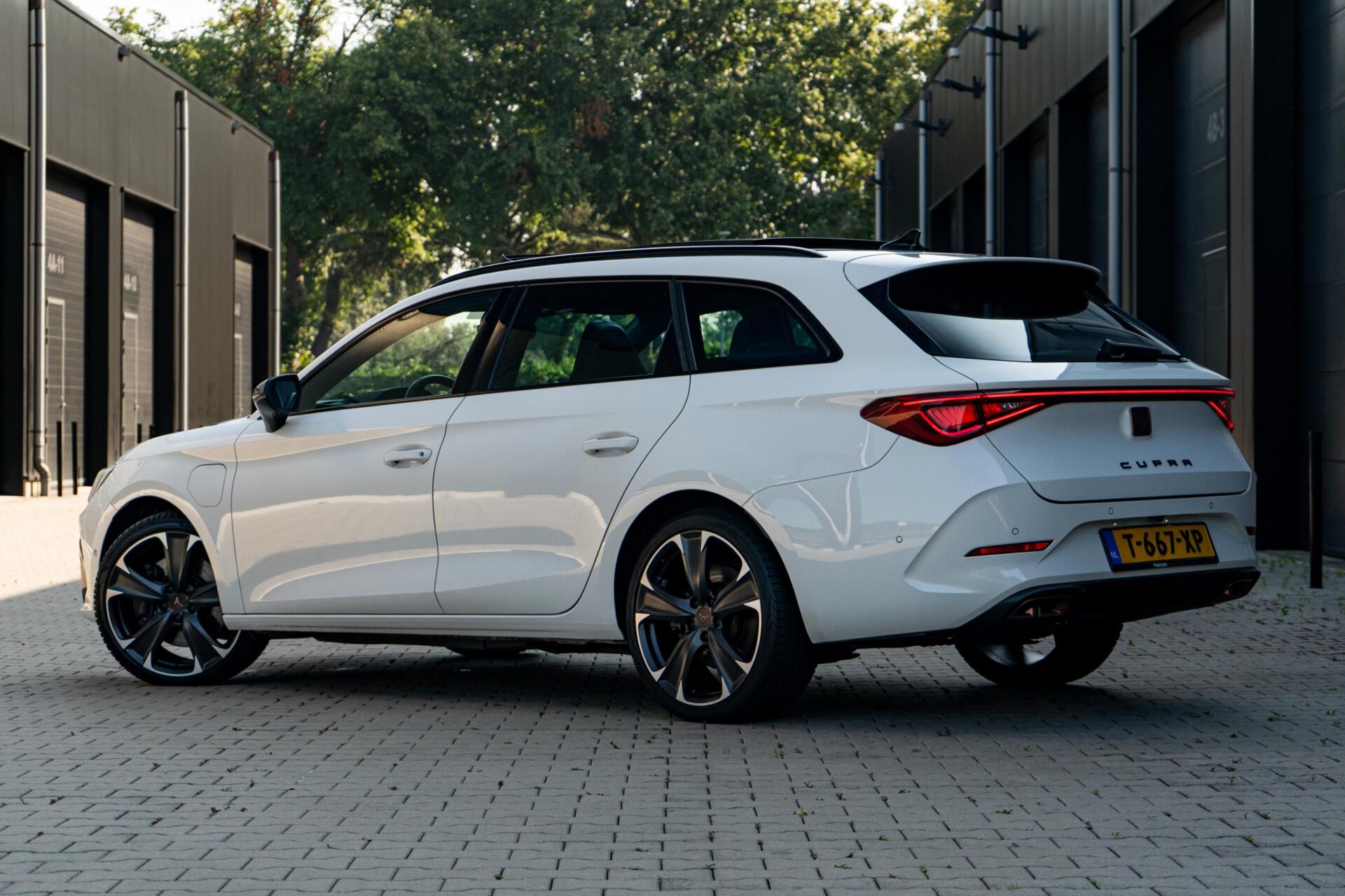 Foto van Cupra Leon Sportstourer