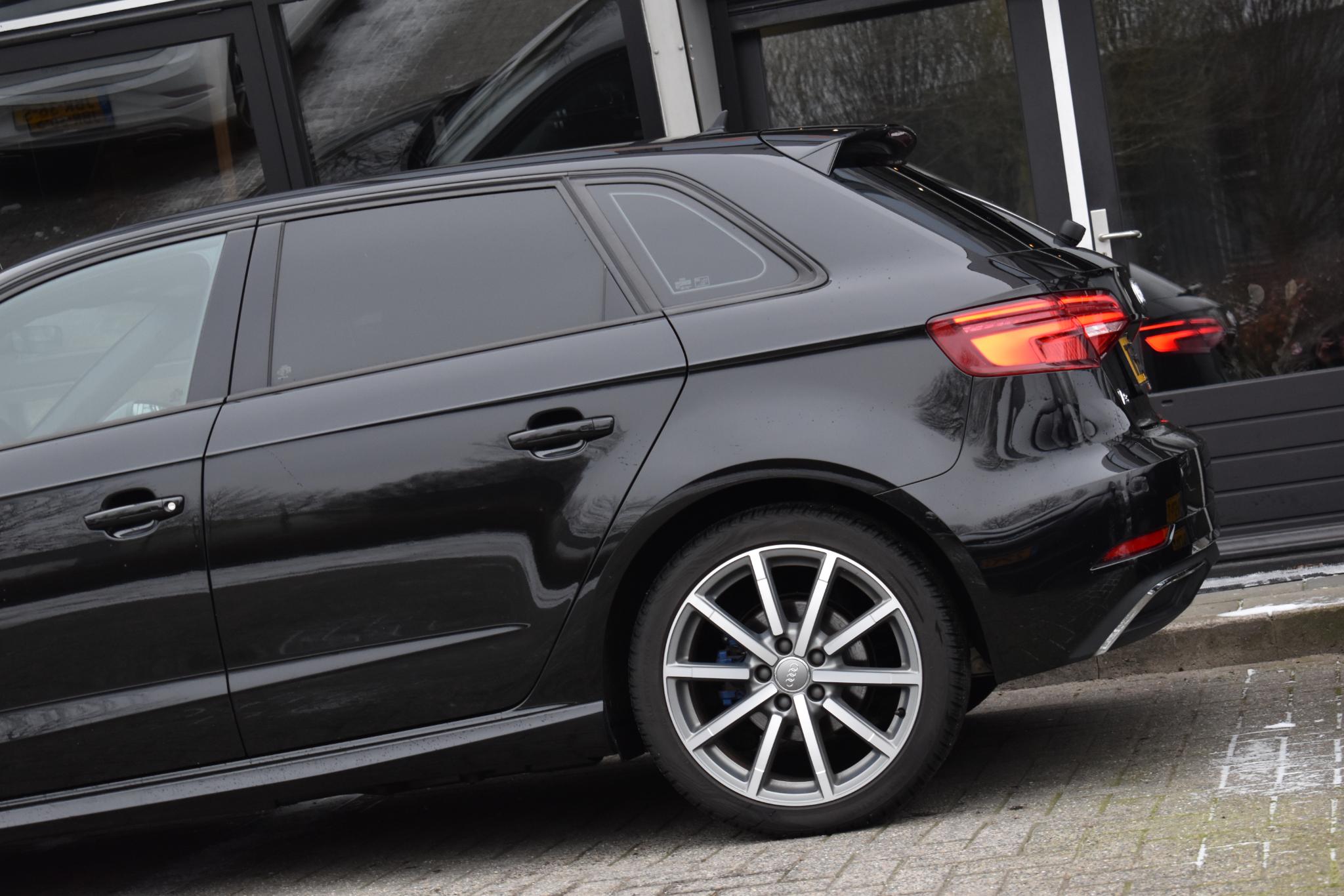 Foto van Audi A3 40 E-tron