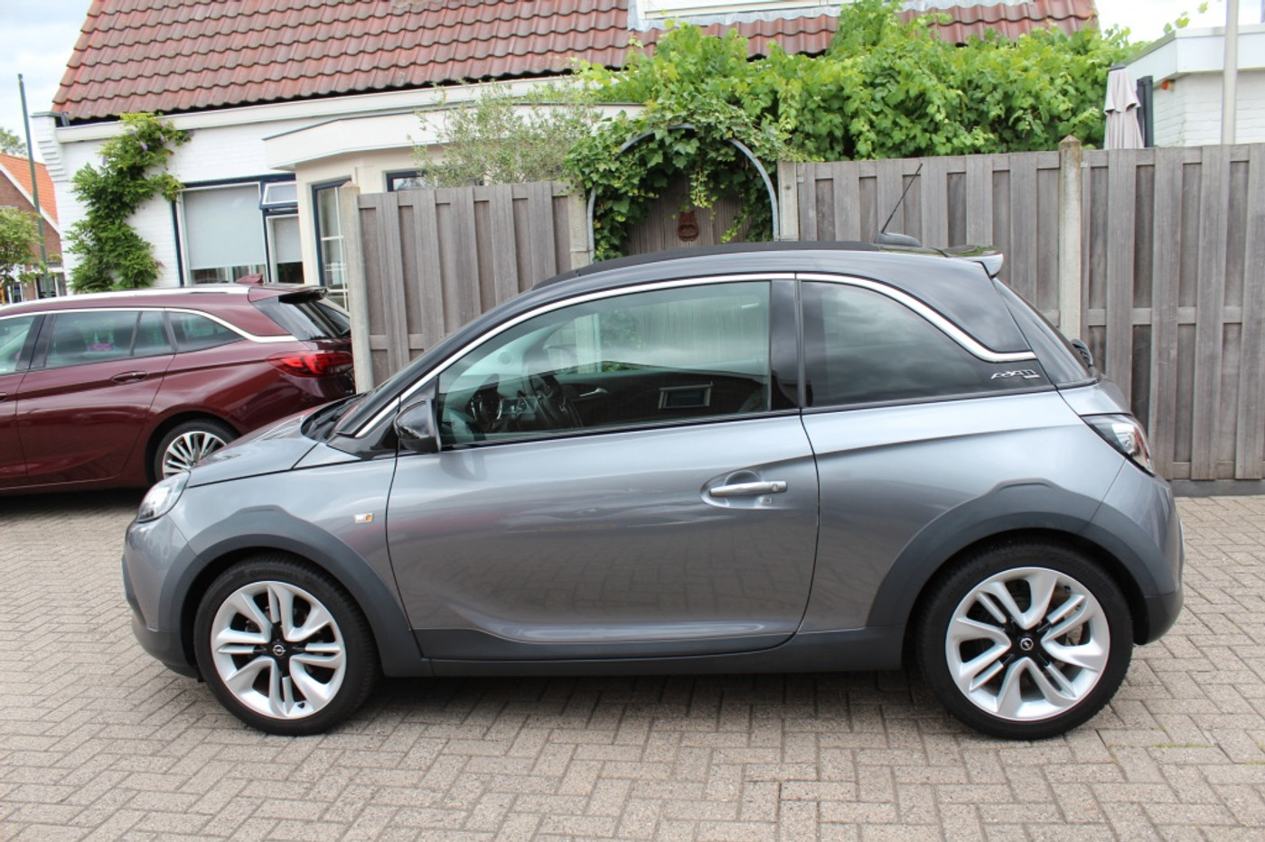 Foto van Opel Adam