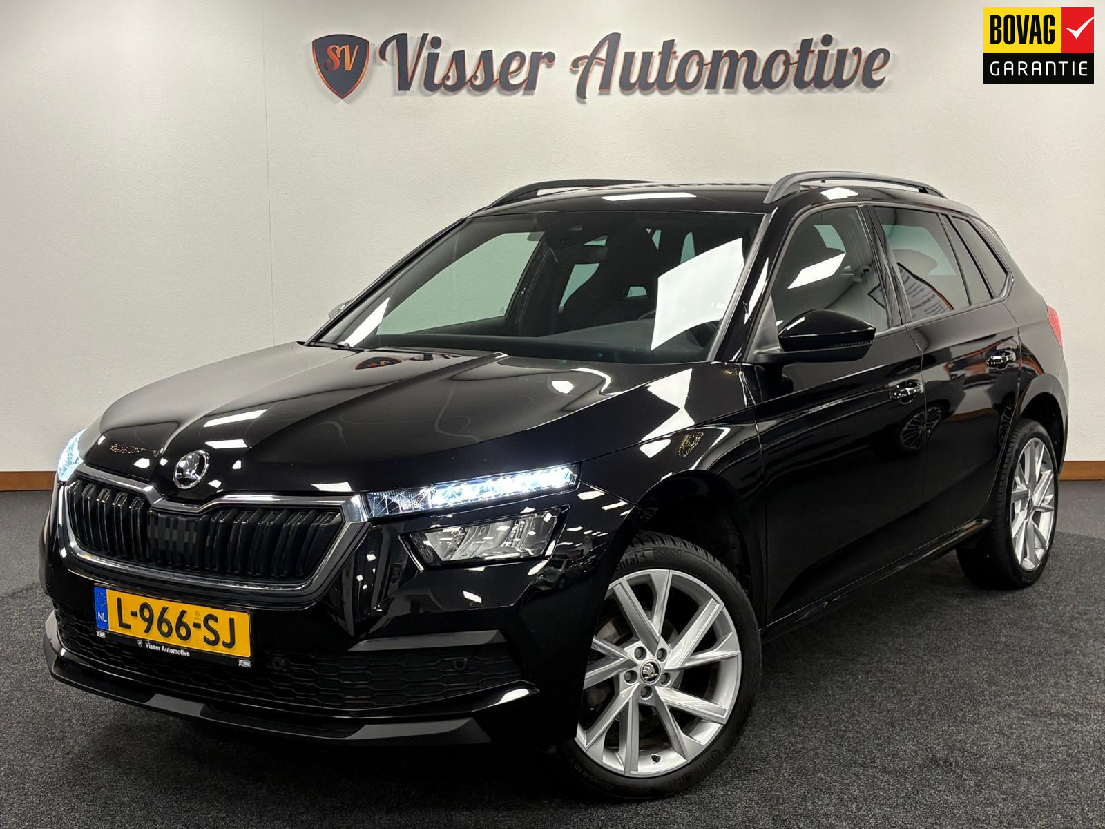 Skoda Kamiq 1.0 TSI Sport Business*Nap*Cruise-Control*Virtual cockpit*Stoelverwarming*PDC*Navi*Apple-Carplay-Andriod* 2021 - voorkant