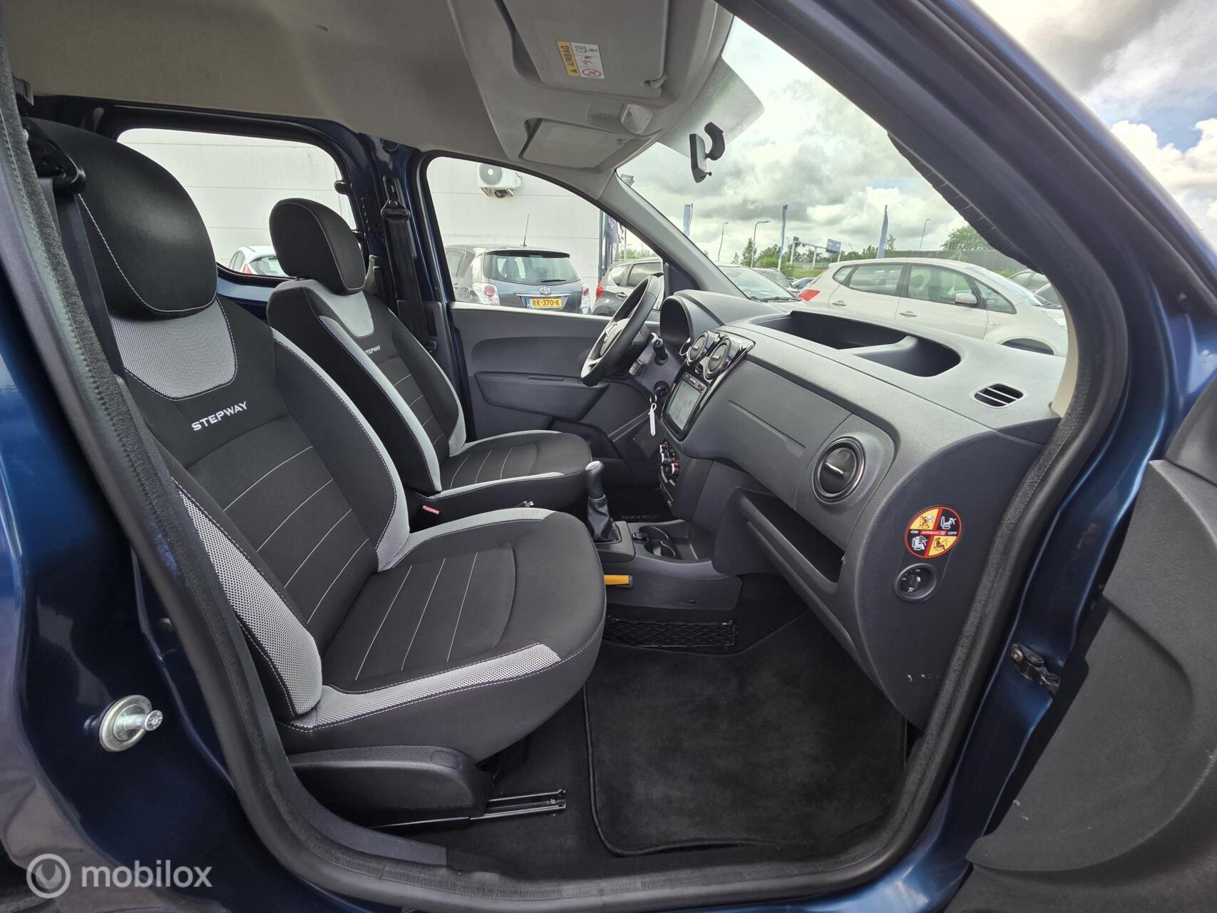 Foto van Dacia Dokker