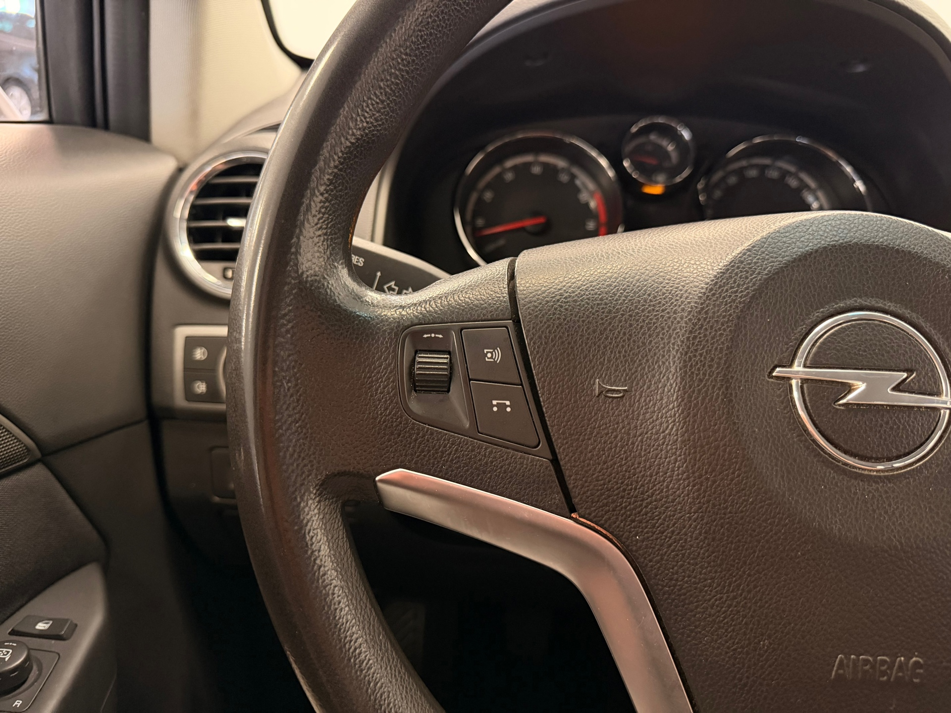 Foto van Opel Antara