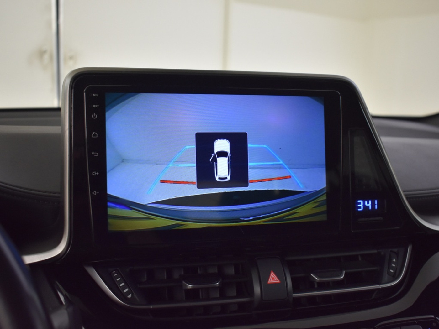 Foto van Toyota Toyota C-hr