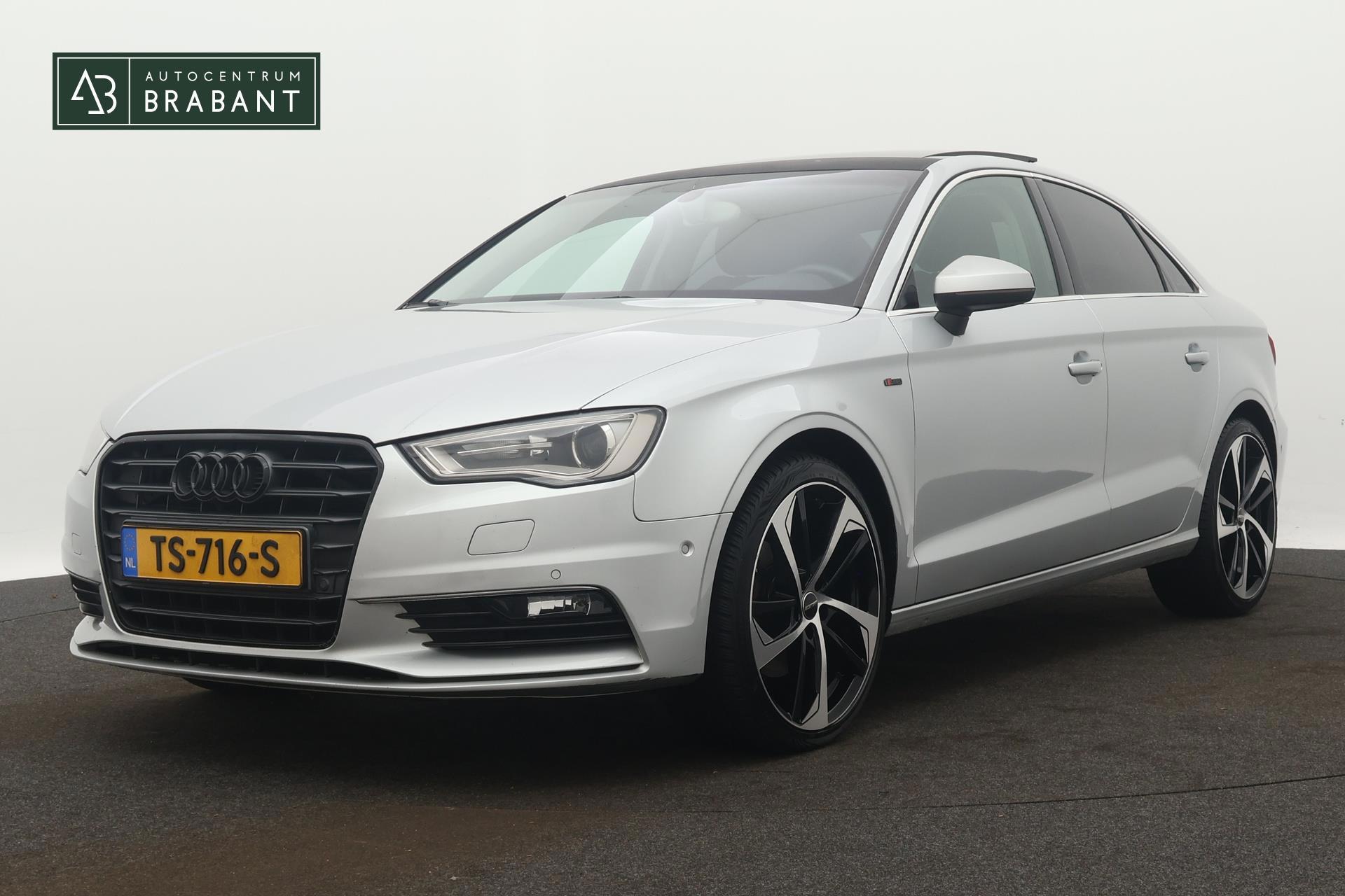 Audi A3 Limousine 1.8 TFSI Ambition Pro Line S Automaat (Panodak, Stoelv, PDC, Camera, Navigatie, ETC) 2014 - voorkant