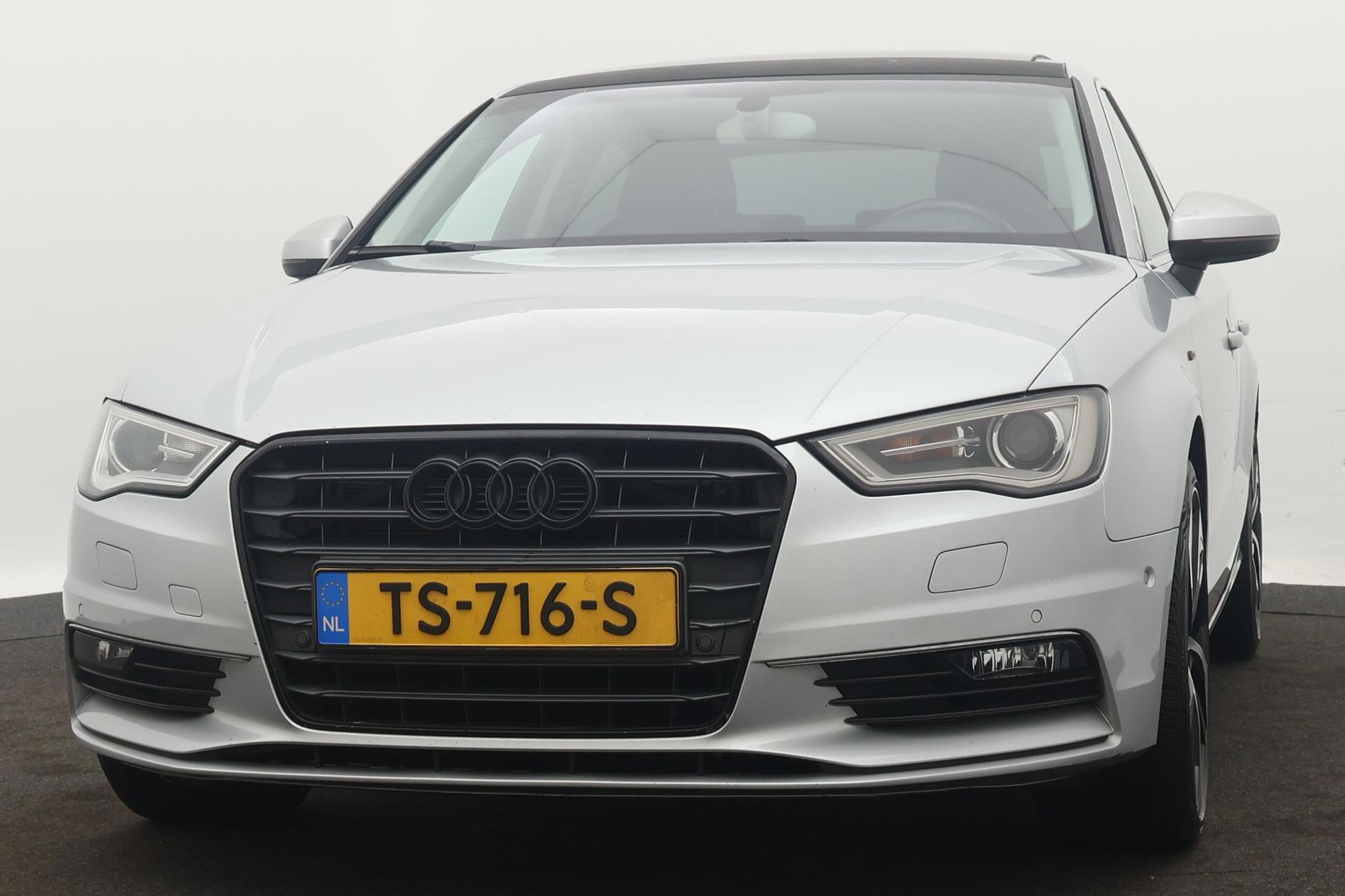 Foto van Audi A3 Limousine