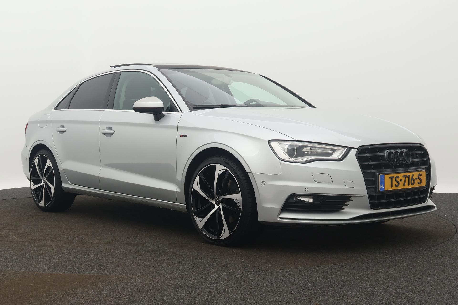 Foto van Audi A3 Limousine