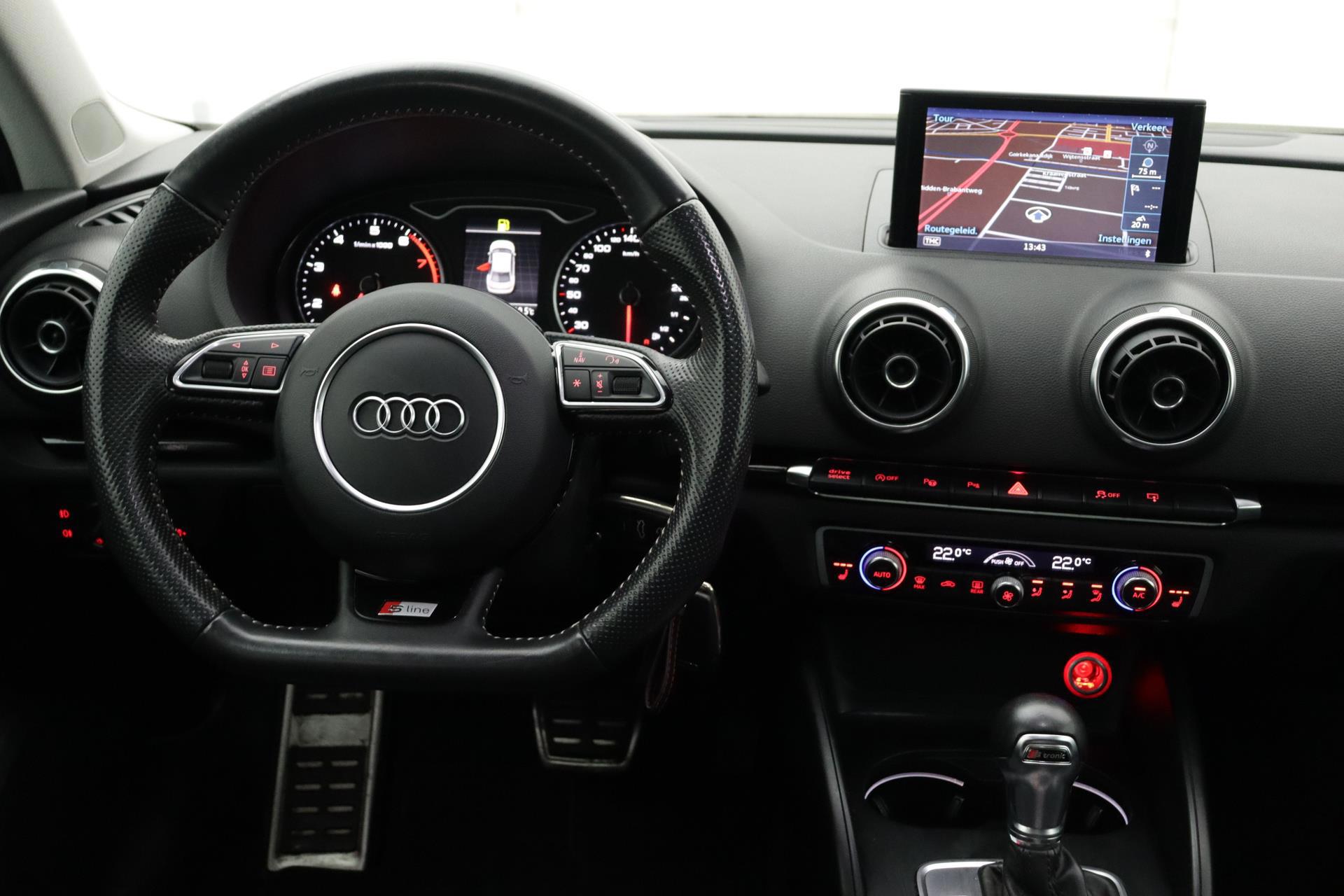 Foto van Audi A3 Limousine