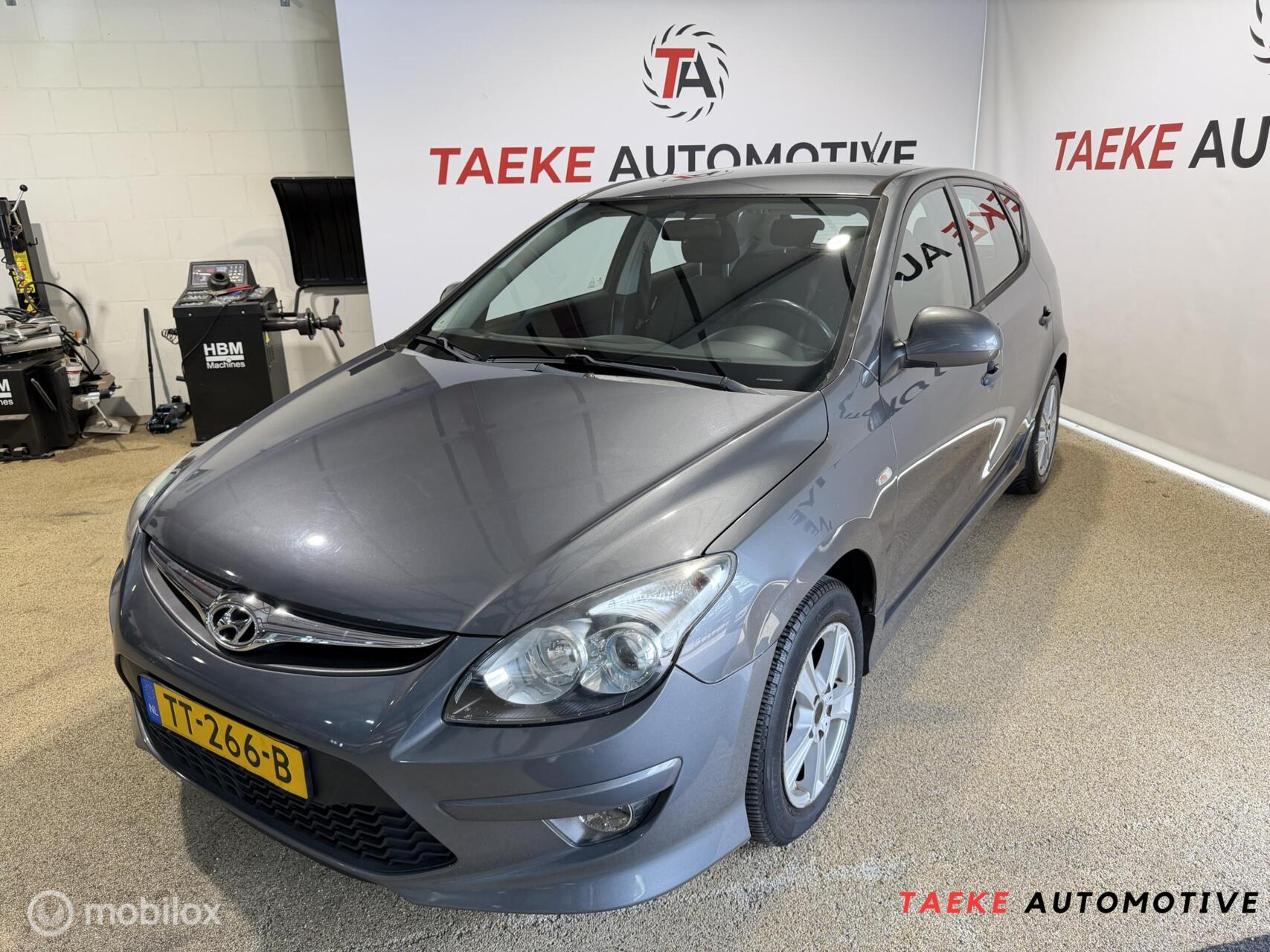 Hyundai I 30 1.4i i-Drive Clima/Apk 2010 - voorkant