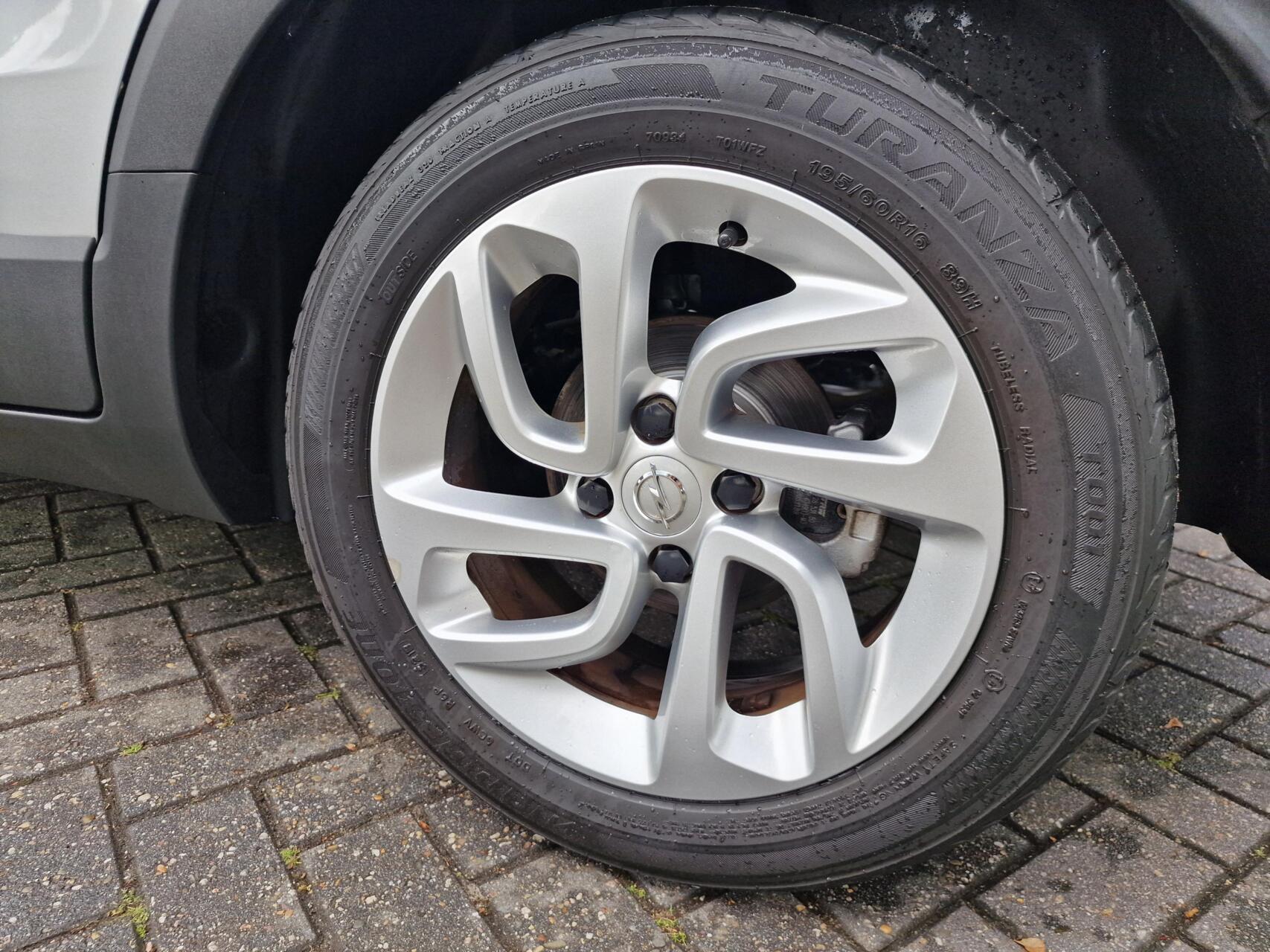 Foto van Opel Crossland X