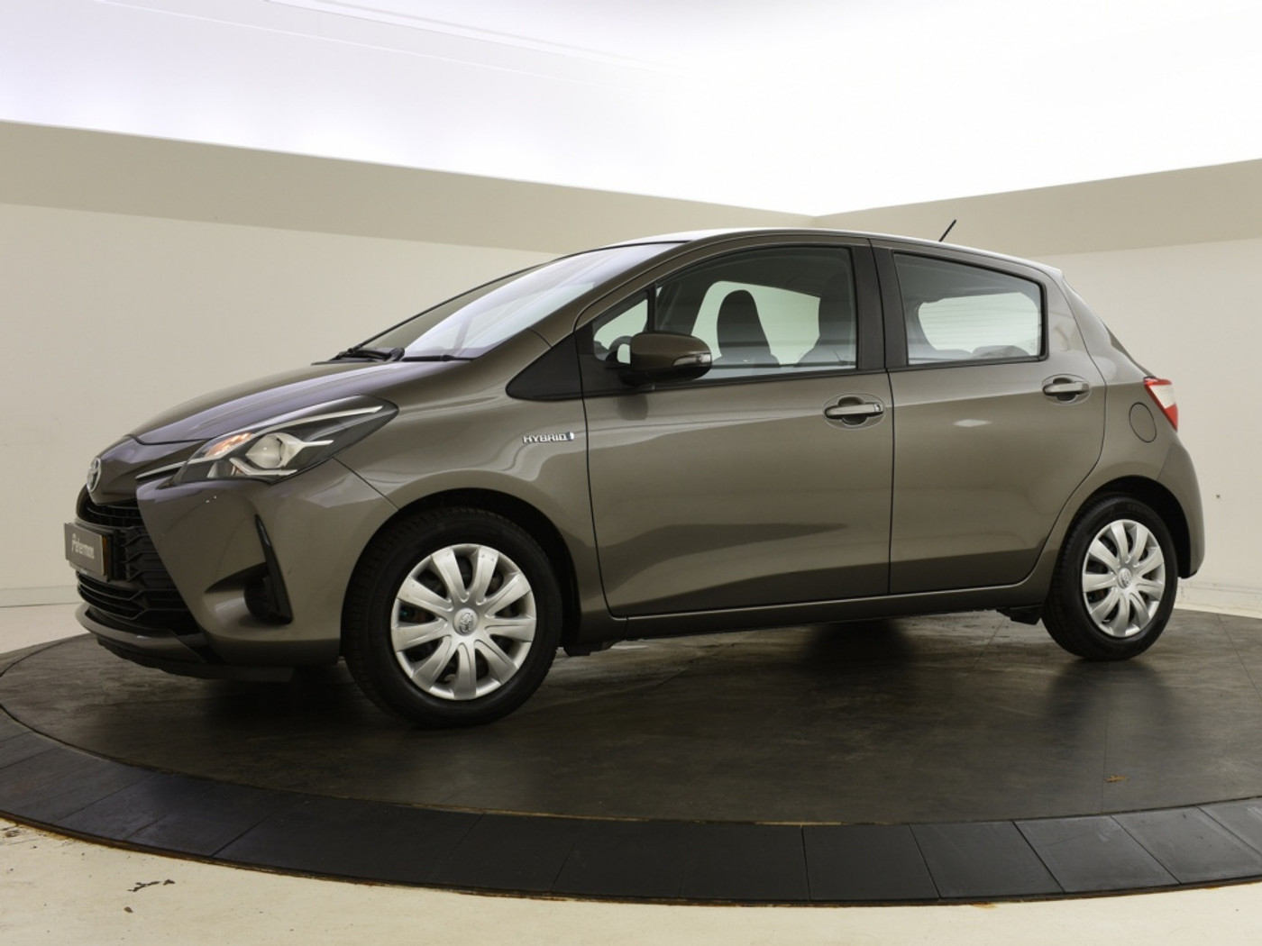 Foto van Toyota Toyota Yaris Hybrid