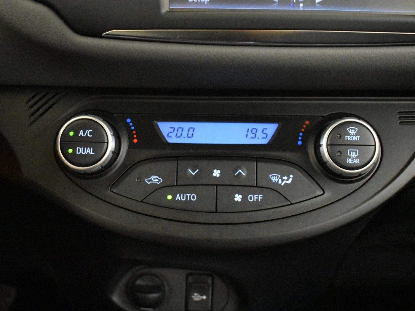 Foto van Toyota Toyota Yaris Hybrid