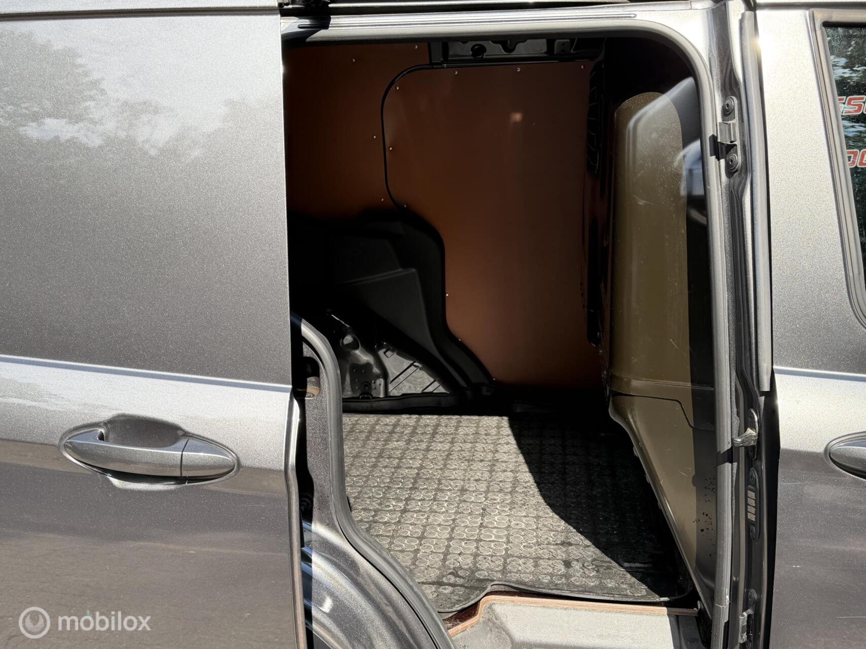 Foto van Ford Transit Courier