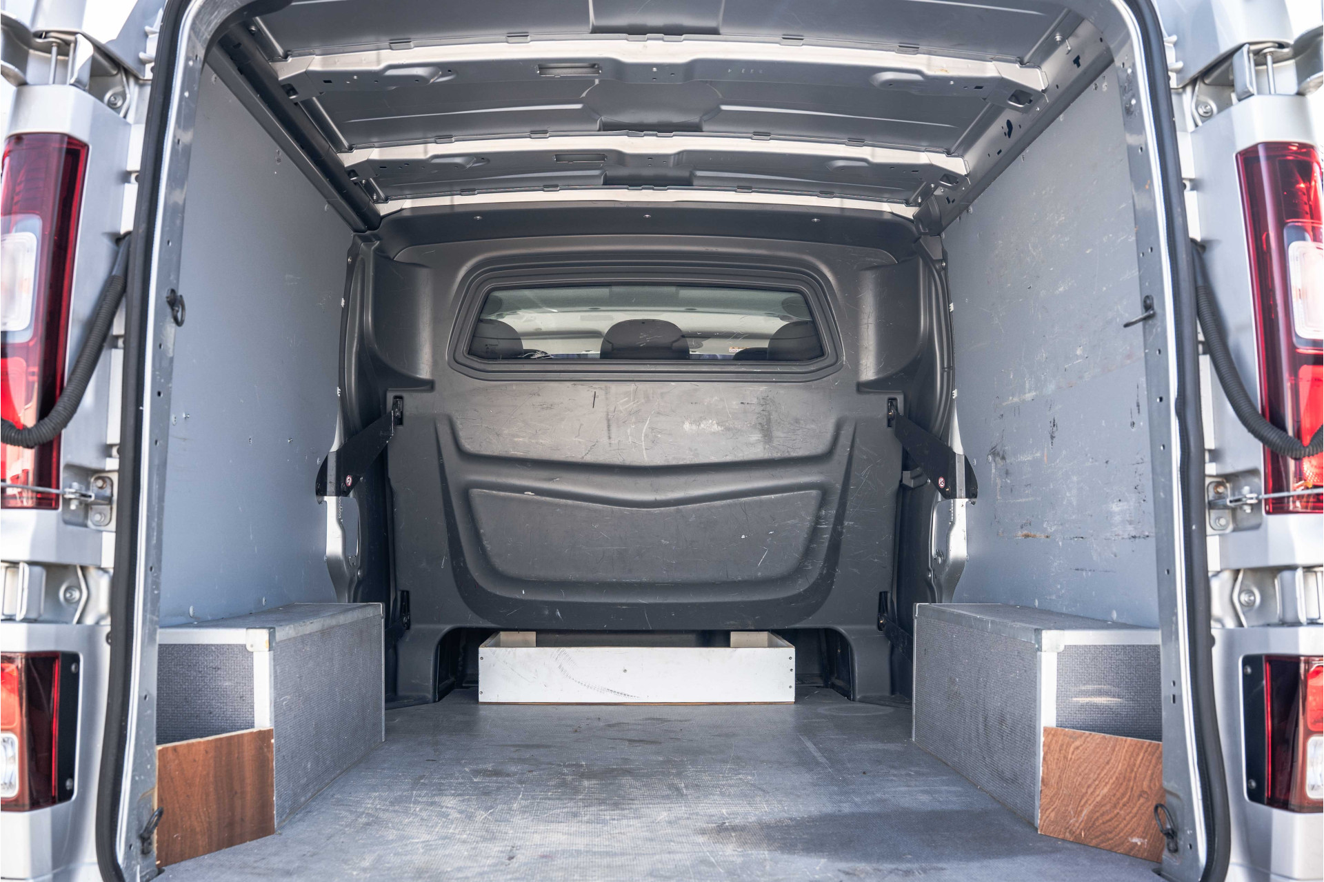 Foto van Opel Vivaro-b