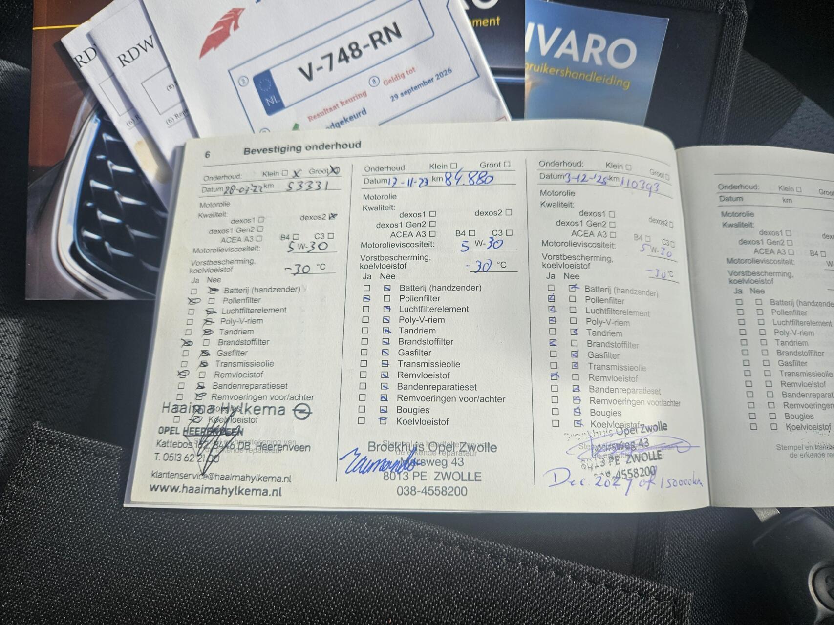 Foto van Opel Vivaro-b