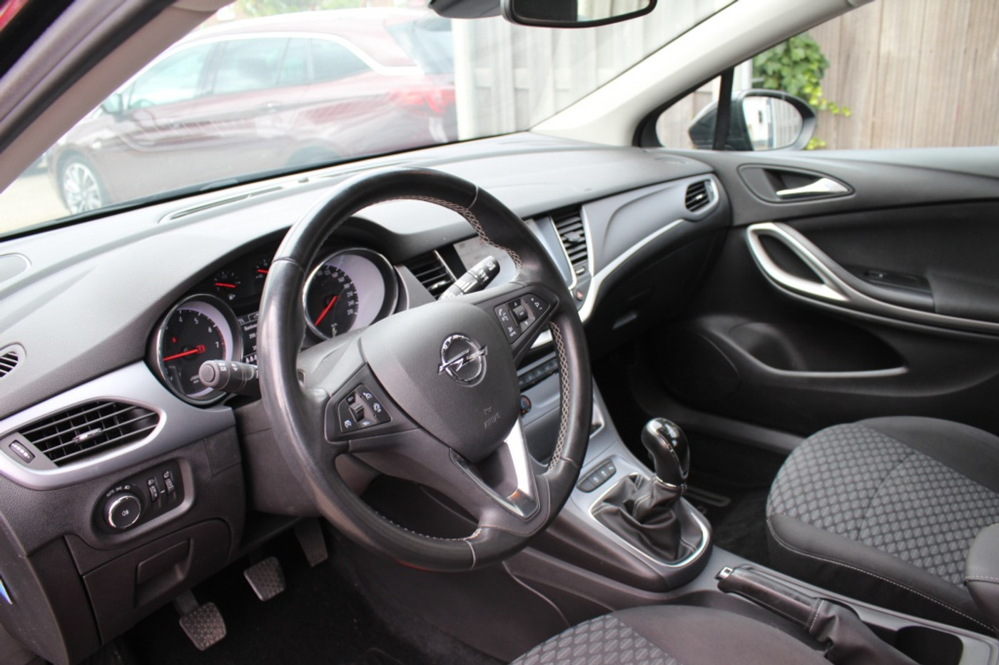 Foto van Opel Astra Sports Tourer